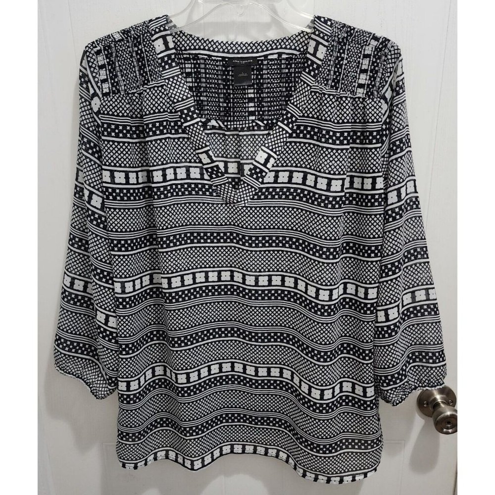 Ann Taylor Women's 3/4 Sleeve V Neck Tunic Blouse Black/White Multi Pattern Sz L